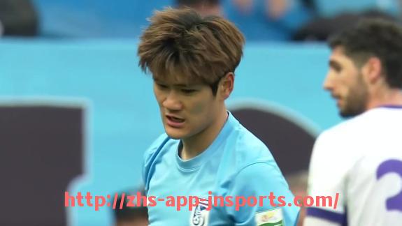 江南体育APP下载-英超正版球衣多少钱？不同版本价格差异分析